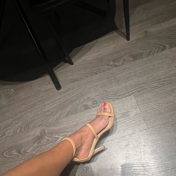 Nude three-strap stilettos - Picture 5 of 5